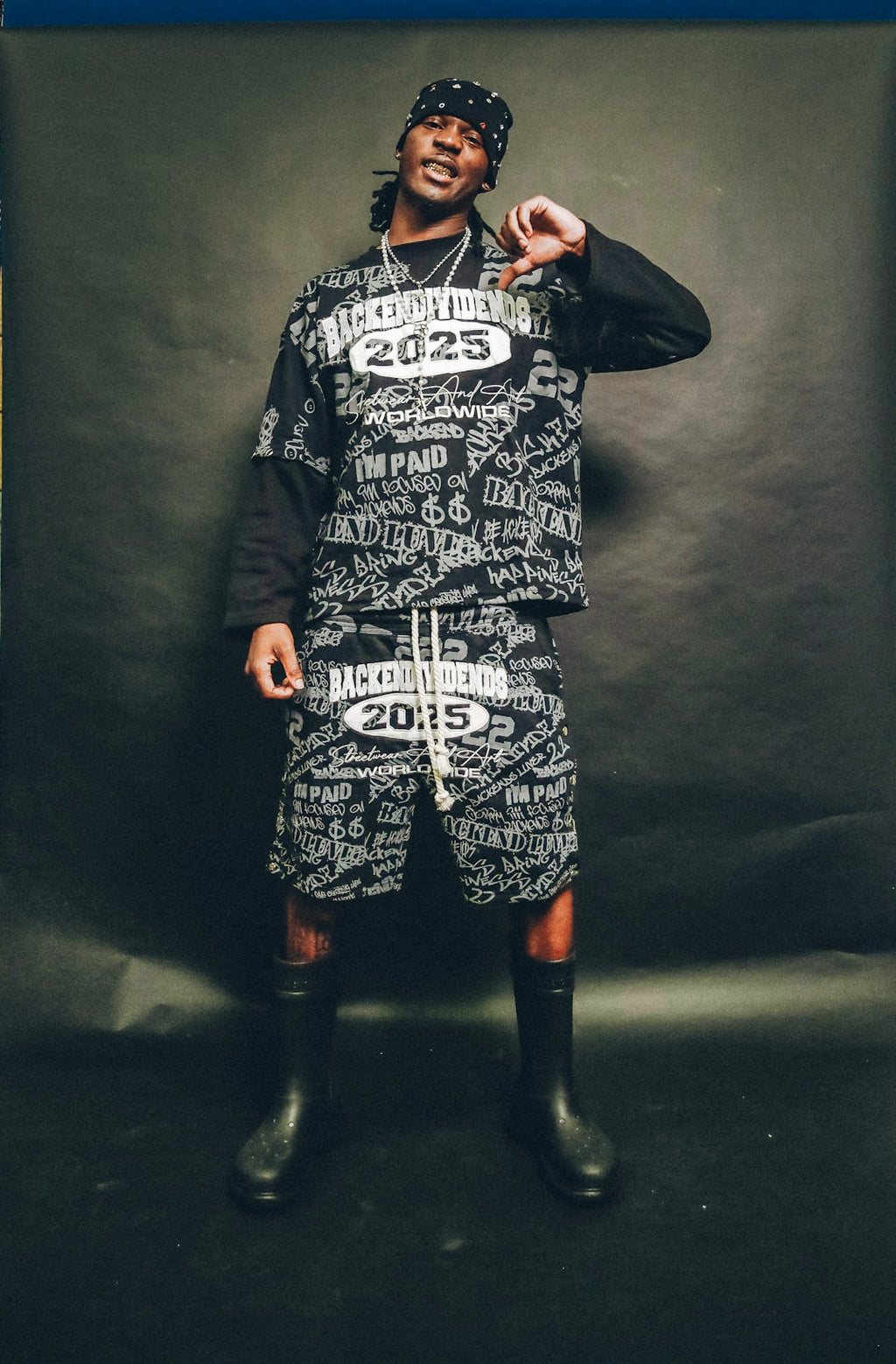 ALL OVER GRAFFITI DETACHABLE THERMAL